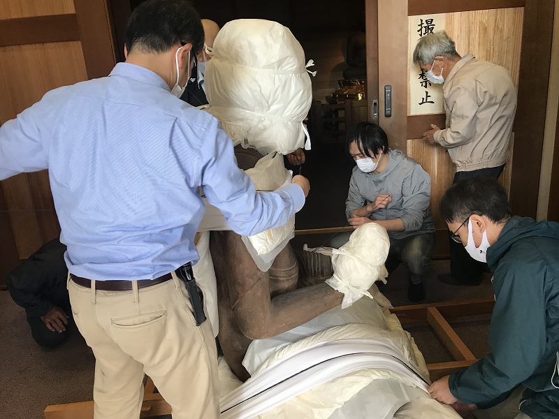 搬出作業